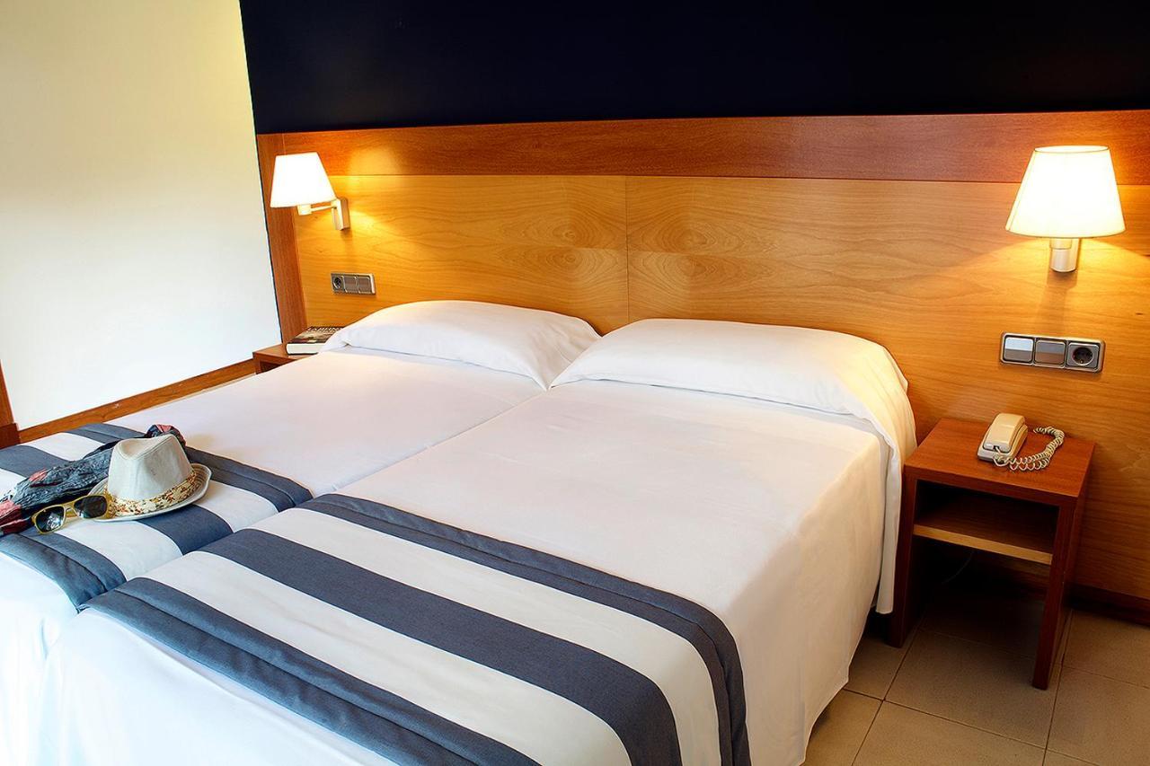 Hotel Els Pins Platja d'Aro Eksteriør billede